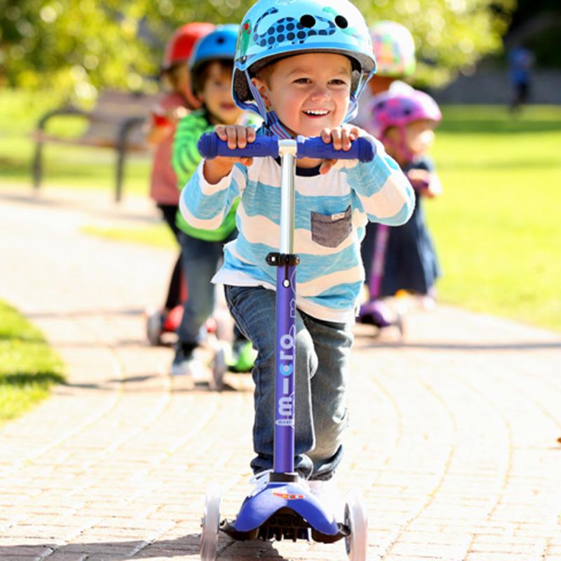 Scooter Micro Mini Deluxe Azul