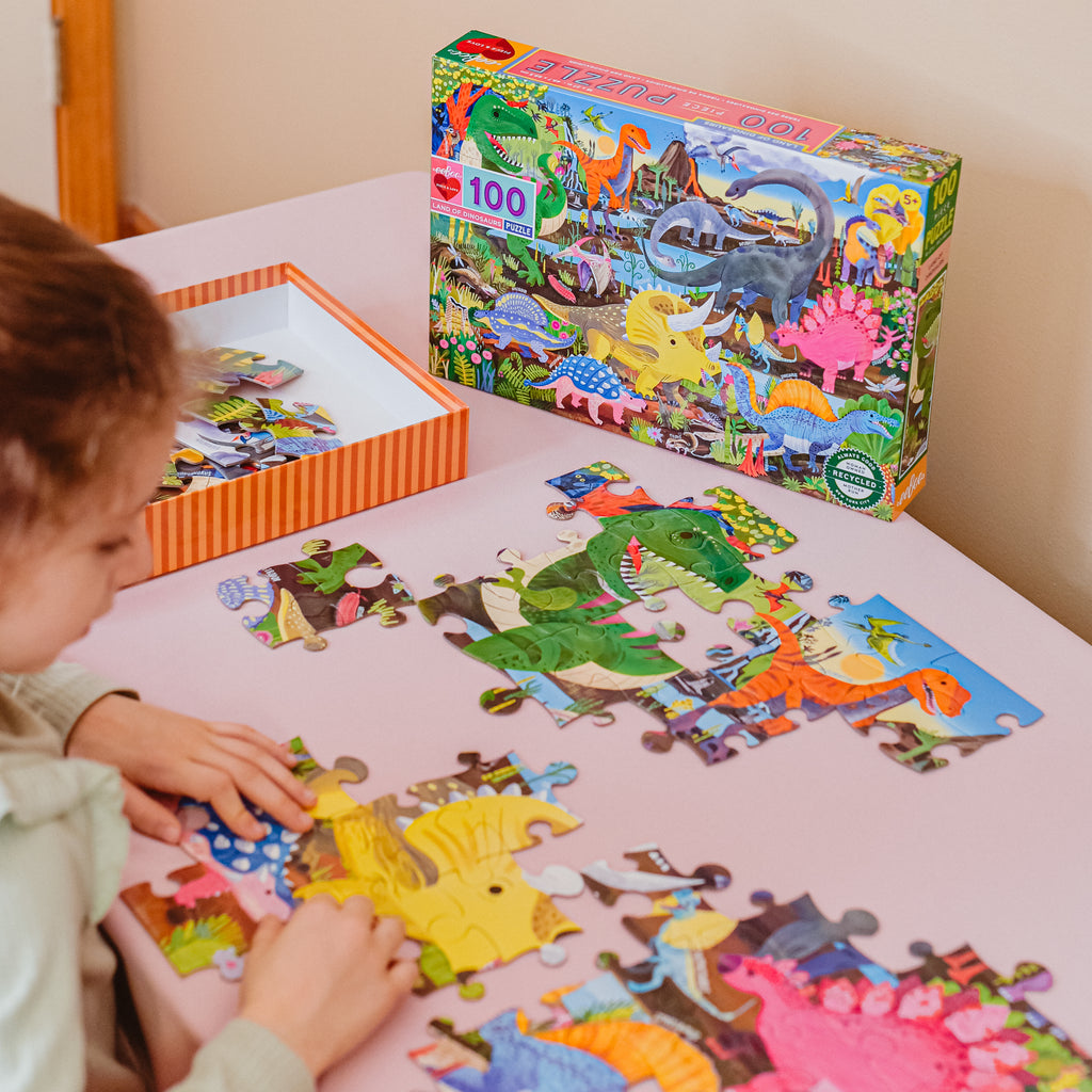 Puzzle 100 piezas Tierra de Dinosaurios