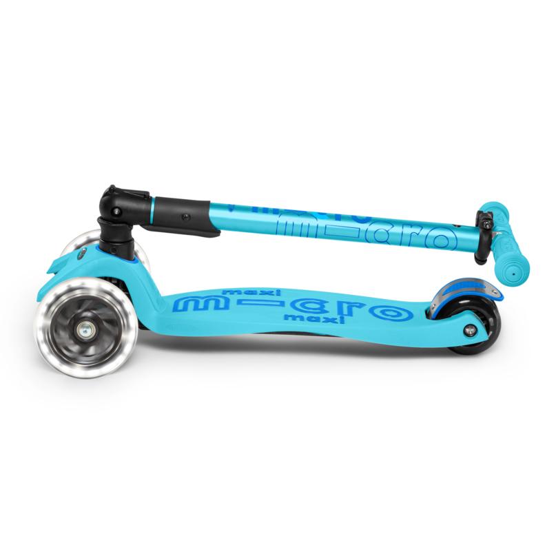 Scooter Micro Maxi Deluxe Plegable LED Aqua